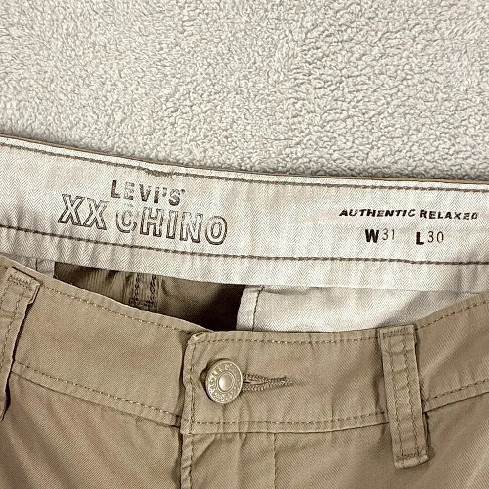 Levis XX Chino Pants Mens 31x30 (32x28) Beige Authentic Relaxed Workwear Classic